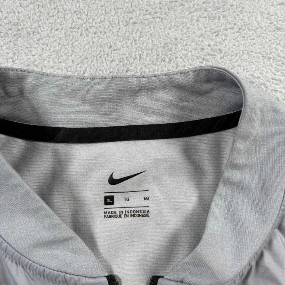 Nike Georgia Bulldogs Mens XL Grey Red Quarter Zip Windbreaker Jacket